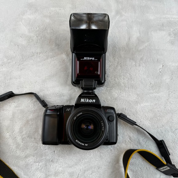 Nikon‎ N8008s 35mm SLR Film Camera w/ AF Nikkor 28-70mm Lens & SB-24 Flash